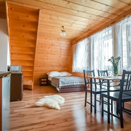 Fiakrowe Izby Guest house Poronin