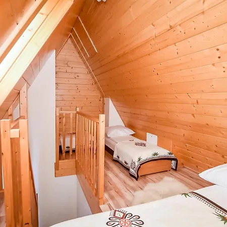 Fiakrowe Izby Guest house