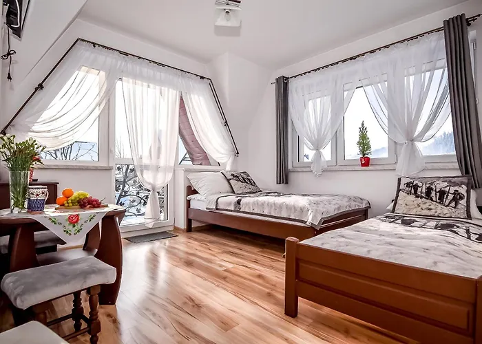 Fiakrowe Izby Gæstehus Poronin